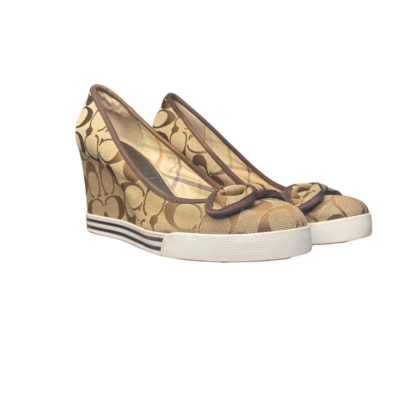 Coach Sweetie Wedge - Picture 3 of 16